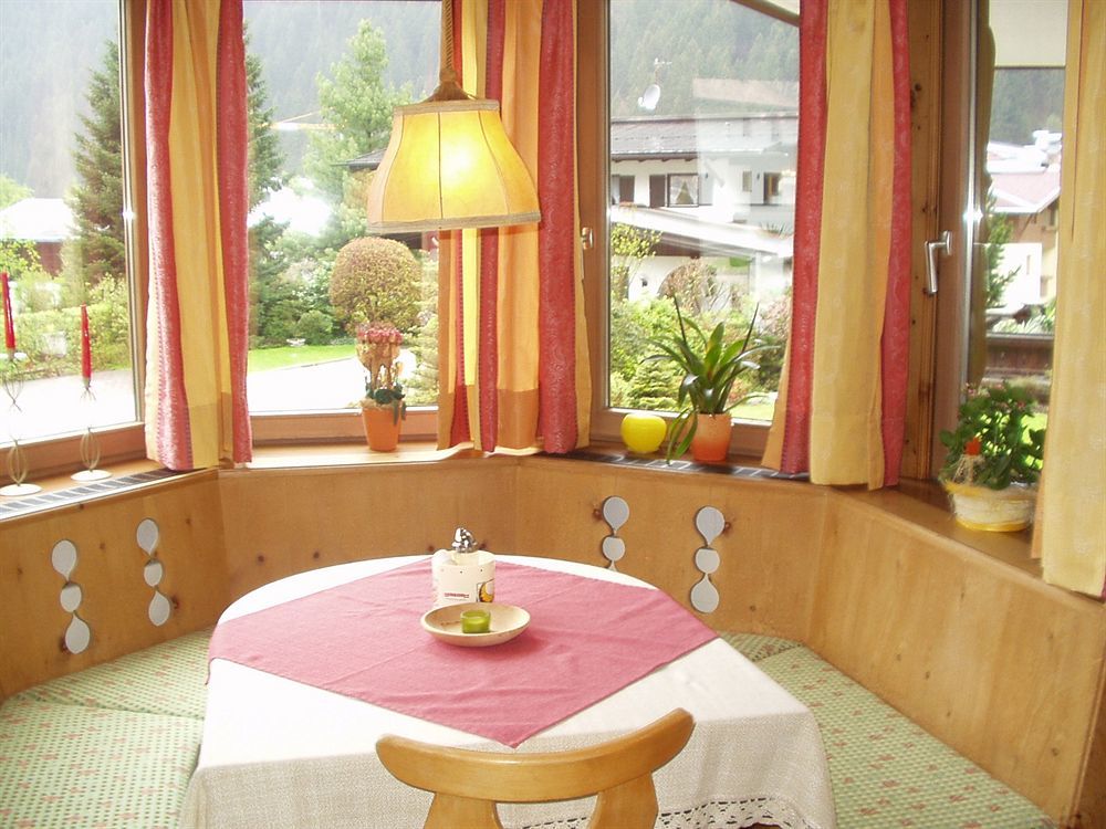 Apart Austria 메이른호픈 외부 사진